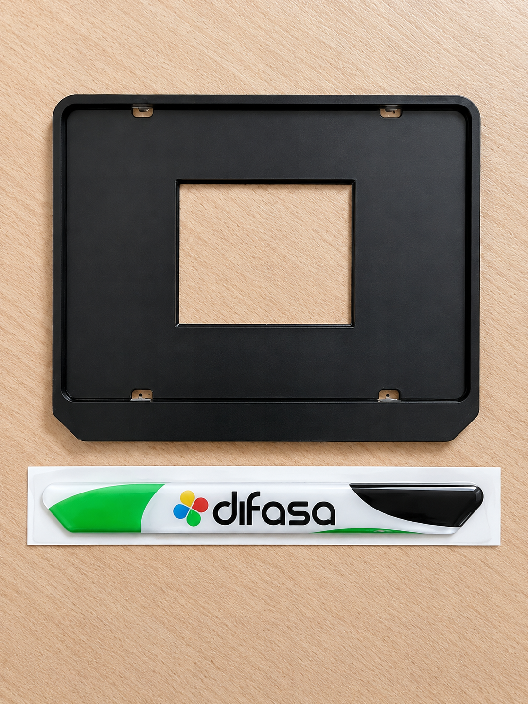 Placa más adhesivo resinado